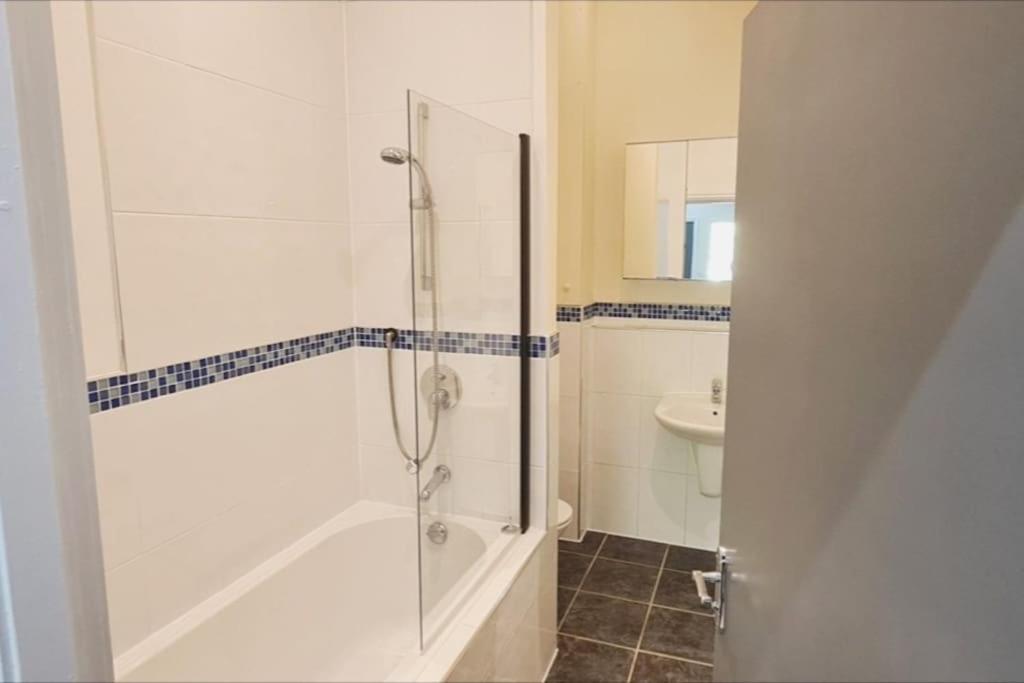 Luxury 2 Bed 2 Bath Suite Preston  Bagian luar foto
