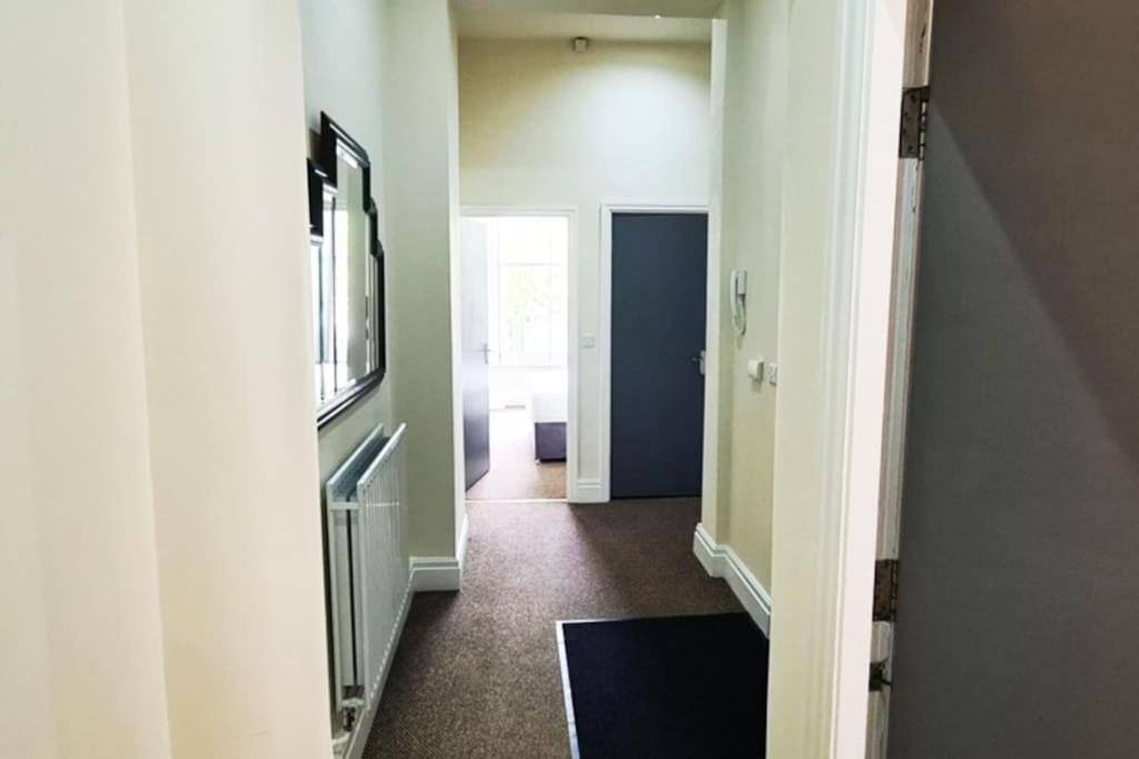 Luxury 2 Bed 2 Bath Suite Preston  Bagian luar foto